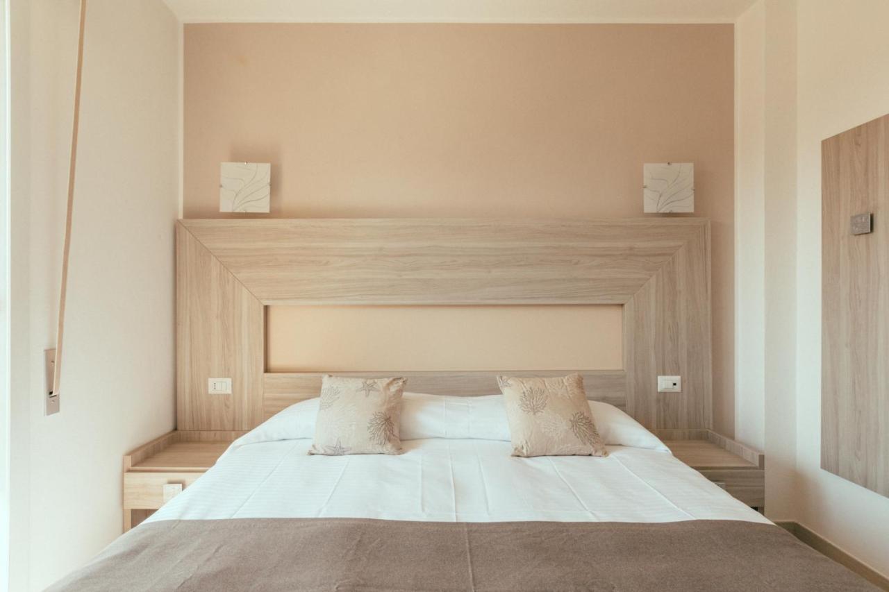 Hotel Residence La Palma Finale Ligure Exterior photo