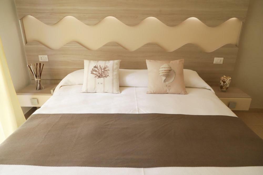Hotel Residence La Palma Finale Ligure Exterior photo