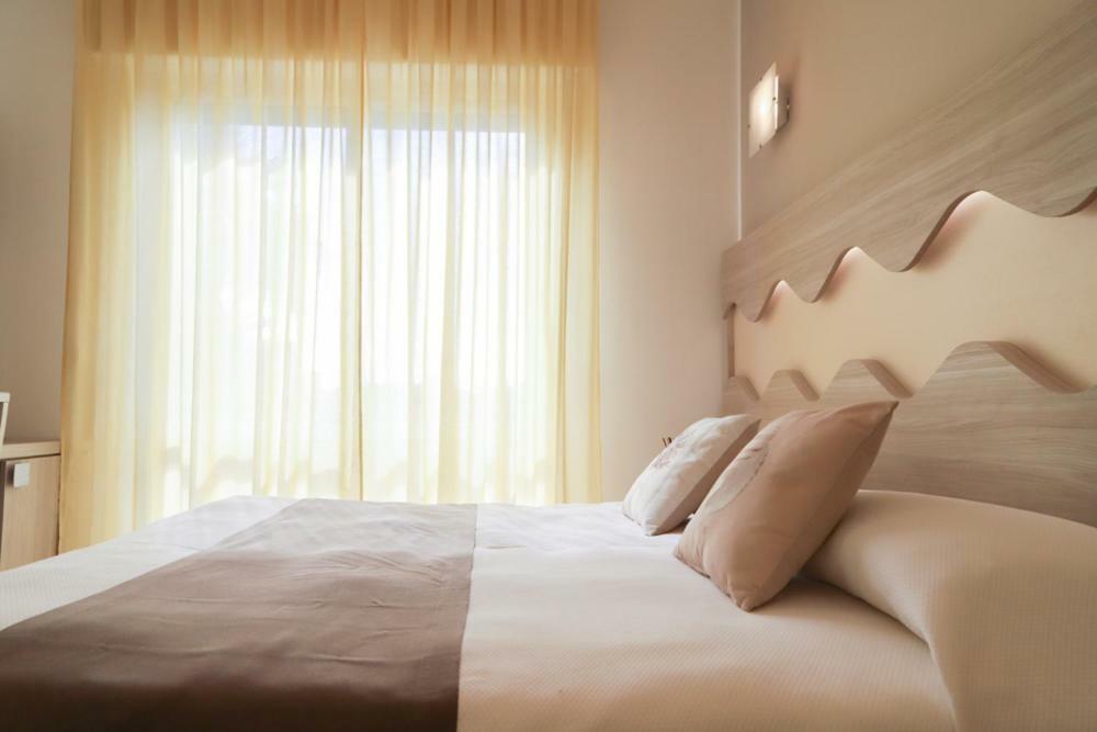 Hotel Residence La Palma Finale Ligure Exterior photo