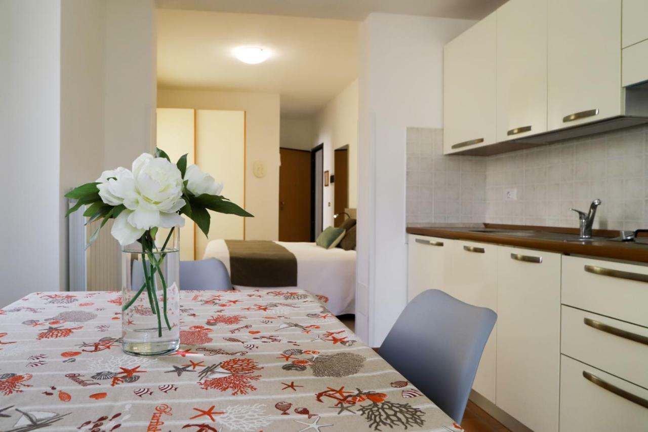 Hotel Residence La Palma Finale Ligure Exterior photo